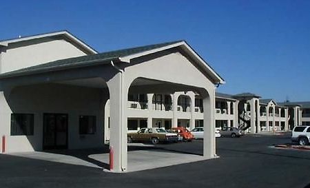 אלבוקרקי American Inn & Suites מראה חיצוני תמונה