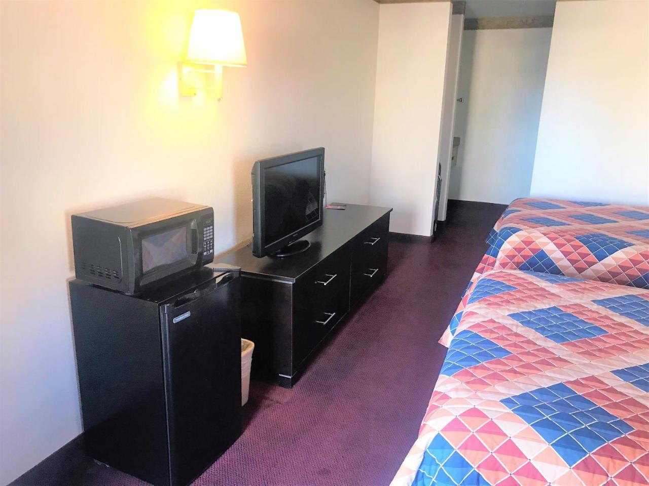 אלבוקרקי American Inn & Suites מראה חיצוני תמונה