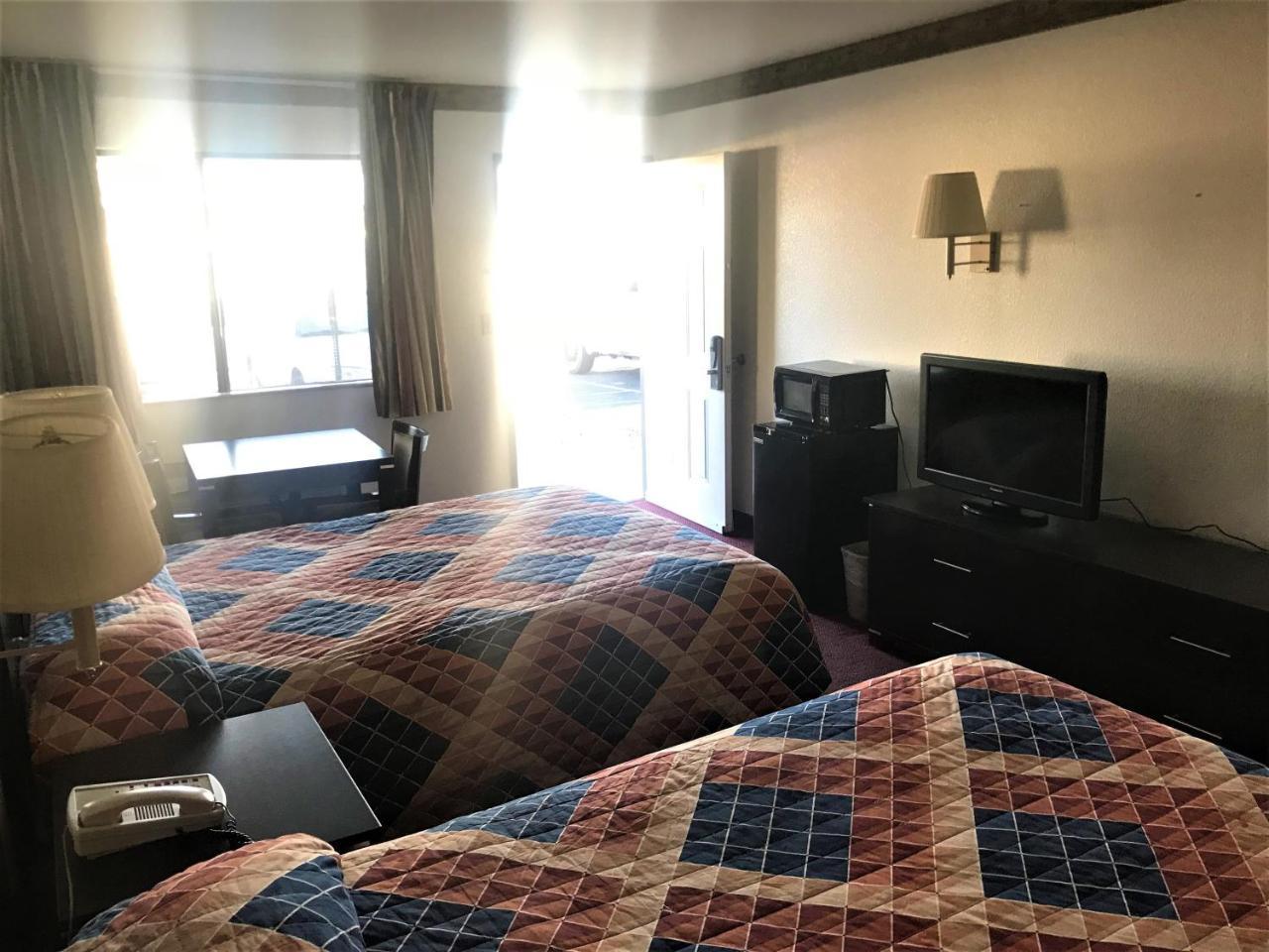 אלבוקרקי American Inn & Suites מראה חיצוני תמונה